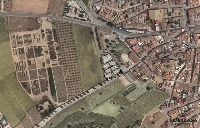 Adosado de 3 habitaciones en Hondón de las Nieves en venta con piscina garaje - 357.250 € (Ref: 9466119)