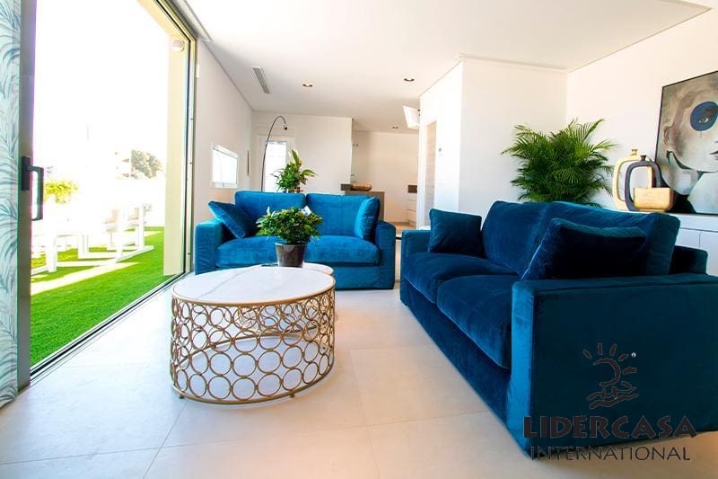 Chalet de 3 habitaciones en Dénia en venta con piscina garaje - 675.000 € (Ref: 9466123)