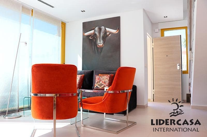 Chalet de 3 habitaciones en Dénia en venta con piscina garaje - 675.000 € (Ref: 9466123)