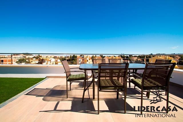 Chalet de 3 habitaciones en El Montgó, Dénia en venta con piscina garaje - 675.000 € (Ref: 9466123)