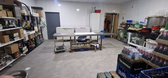 2 quarto Comercial para venda em La Raya, Múrcia cidade com garagem - 599 950 € (Ref: 9466124)