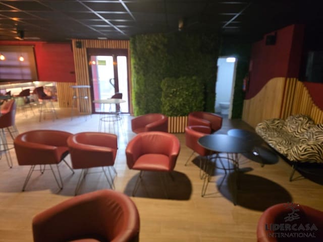 Local Commercial de 3 chambres à louer à El Raal, Murcie ville - 1 200 € (Ref: 9466127)