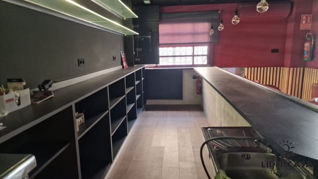 Local Commercial de 3 chambres à louer à El Raal, Murcie ville - 1 200 € (Ref: 9466127)