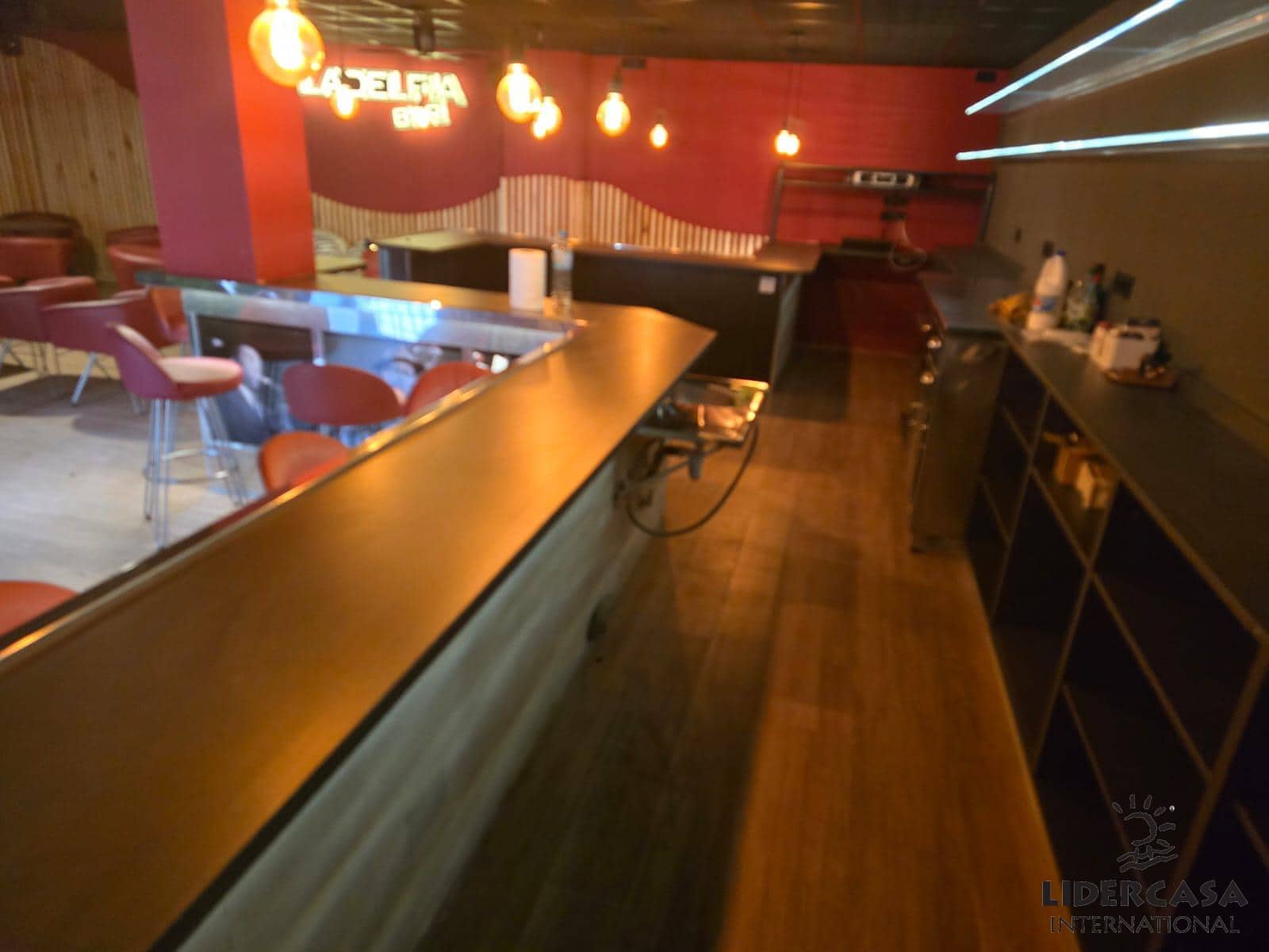 Local Commercial de 3 chambres à louer à El Raal - 1 200 € (Ref: 9466127)