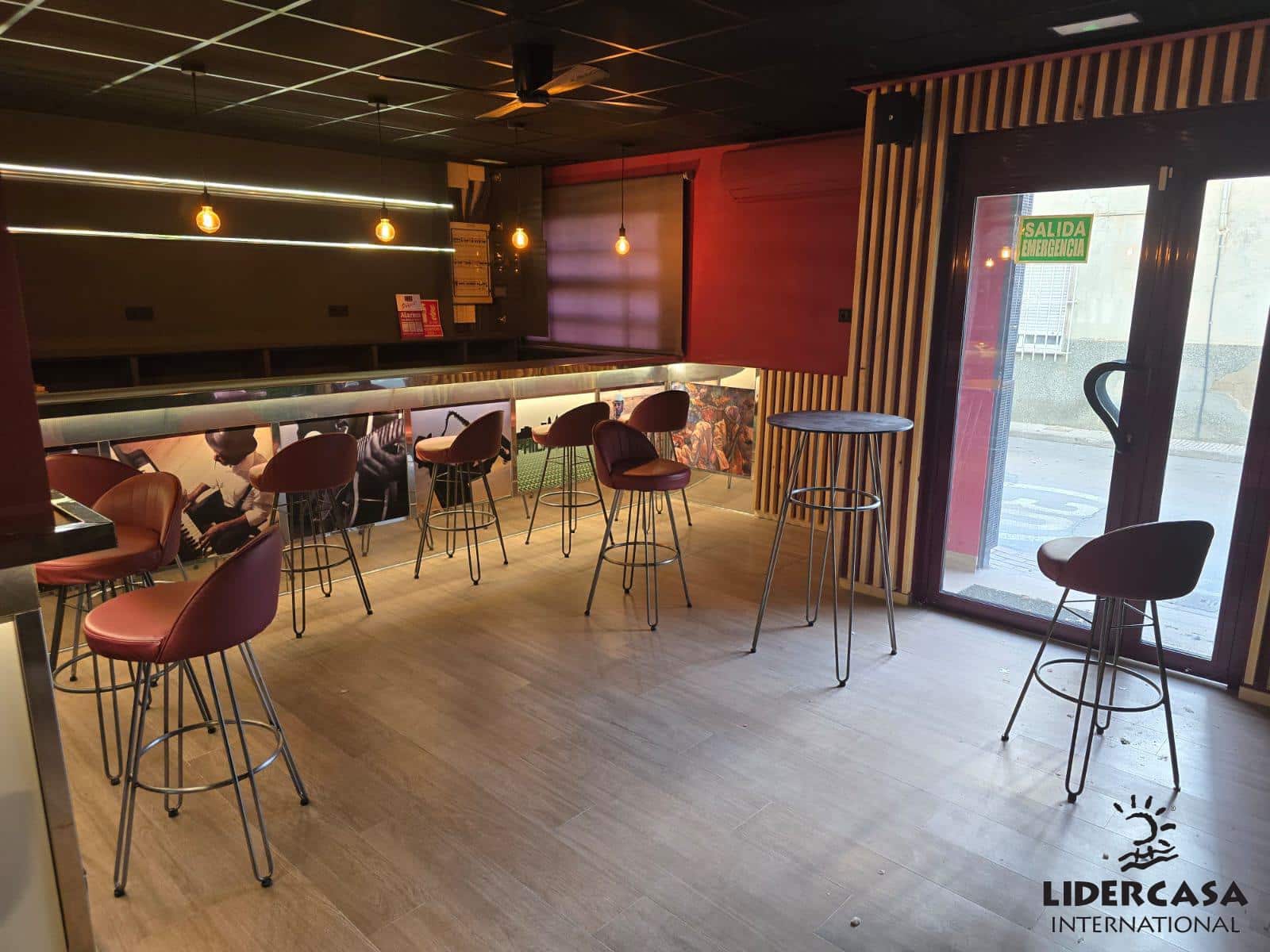 Local Commercial de 3 chambres à louer à El Raal - 1 200 € (Ref: 9466127)