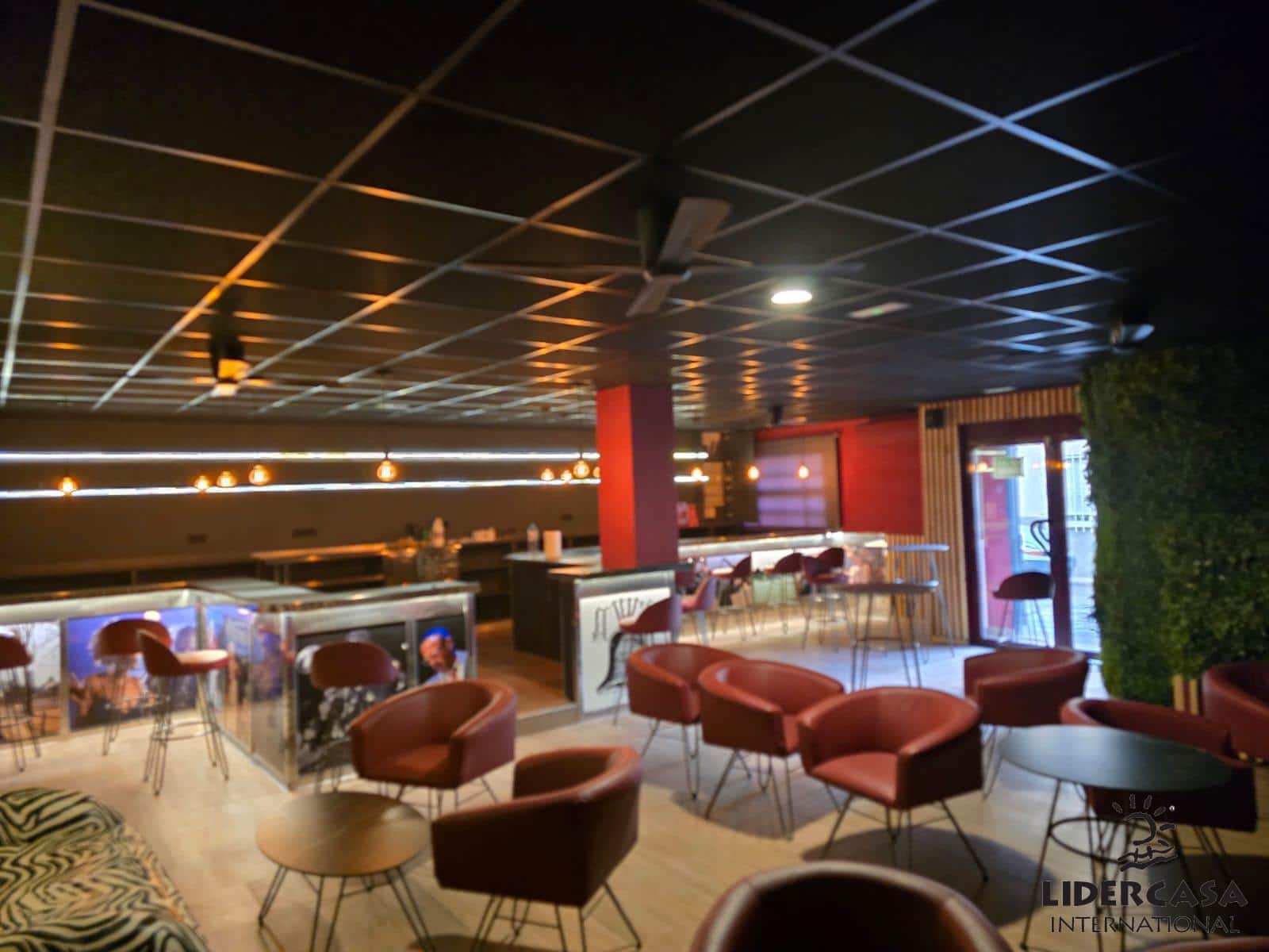 Local Commercial de 3 chambres à louer à El Raal - 1 200 € (Ref: 9466127)