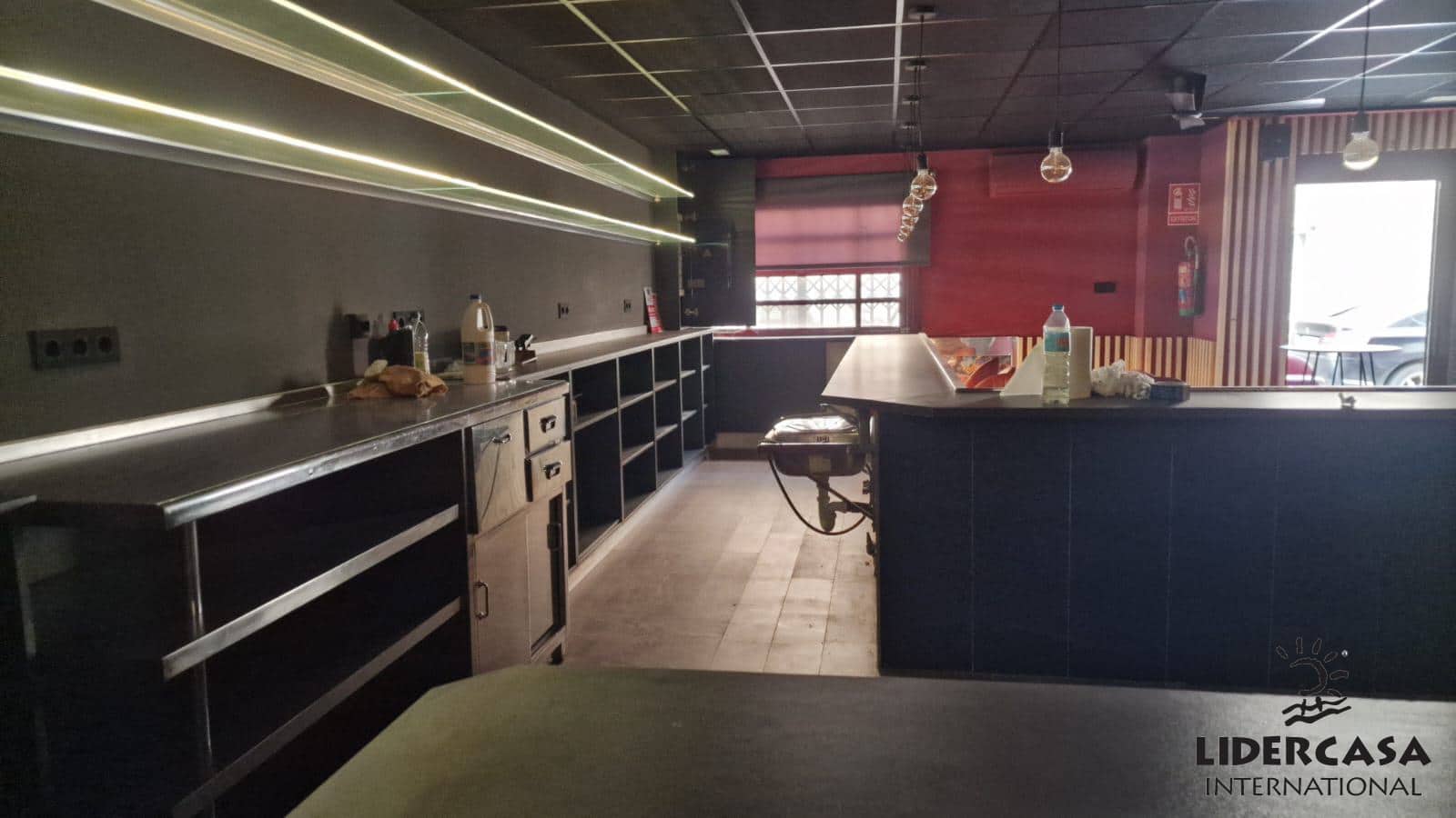 Local Commercial de 3 chambres à louer à El Raal - 1 200 € (Ref: 9466127)