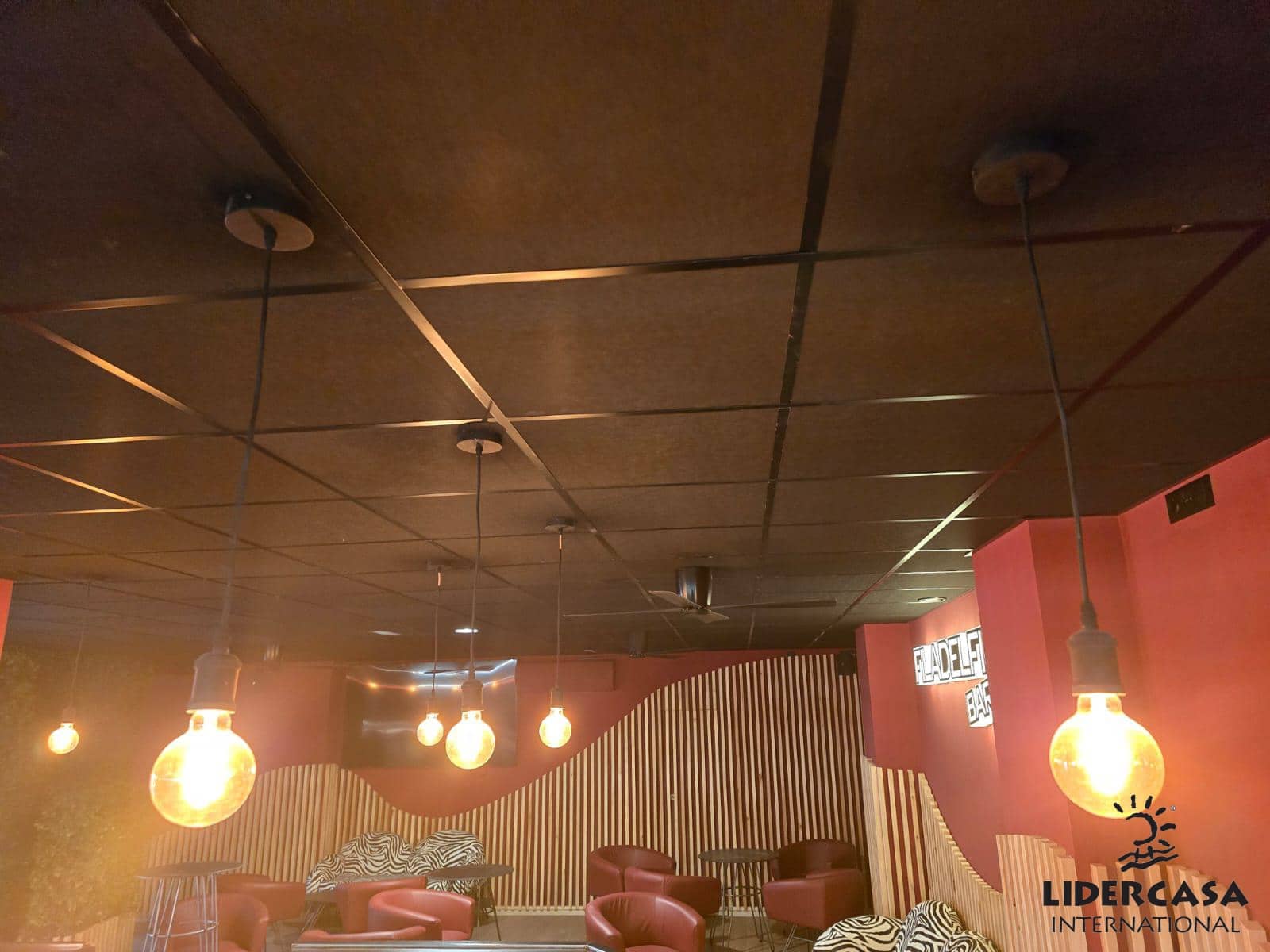 Local Commercial de 3 chambres à louer à El Raal - 1 200 € (Ref: 9466127)