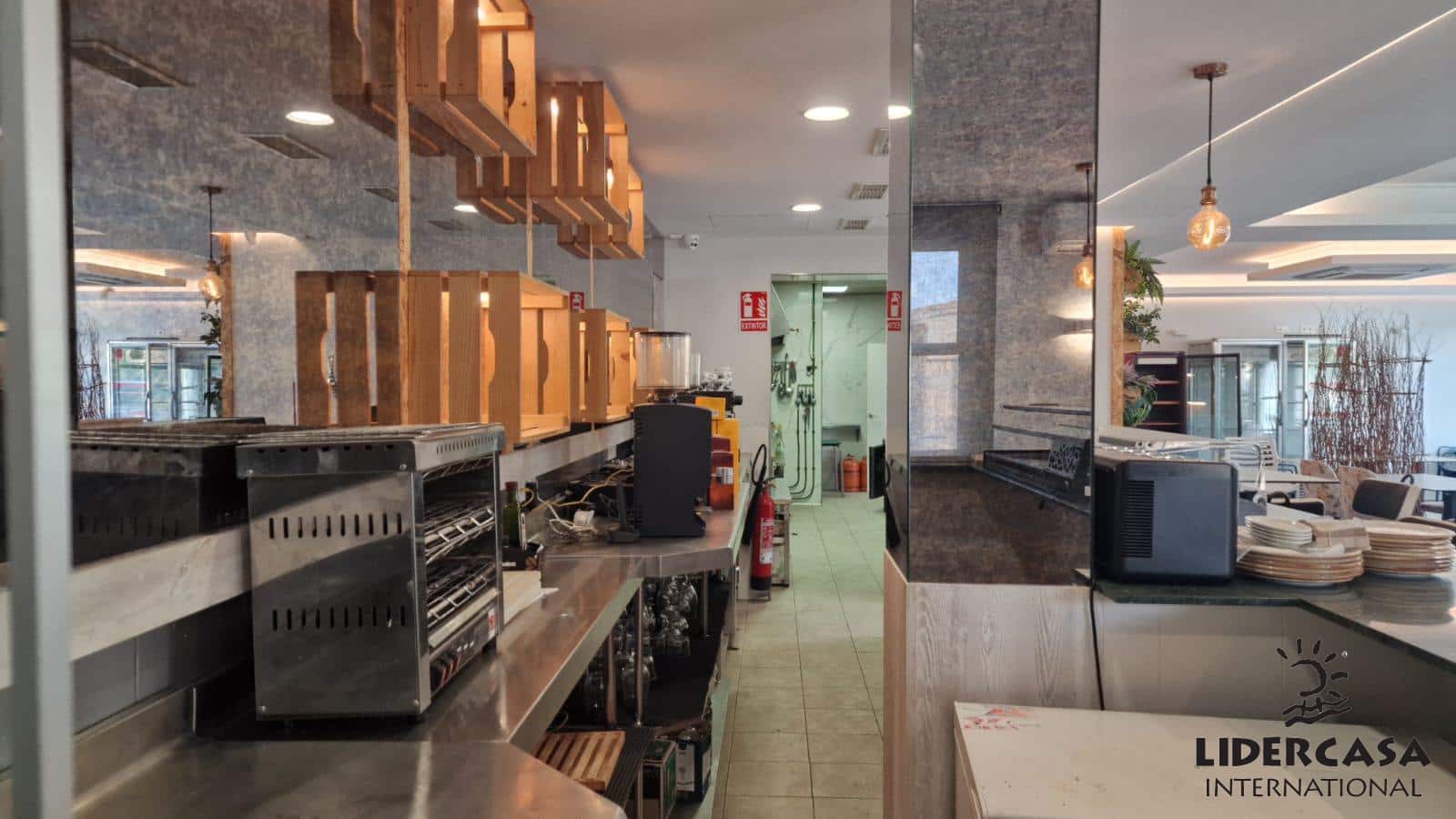 Local Commercial de 3 chambres à louer à El Raal avec garage - 1 500 € (Ref: 9466128)