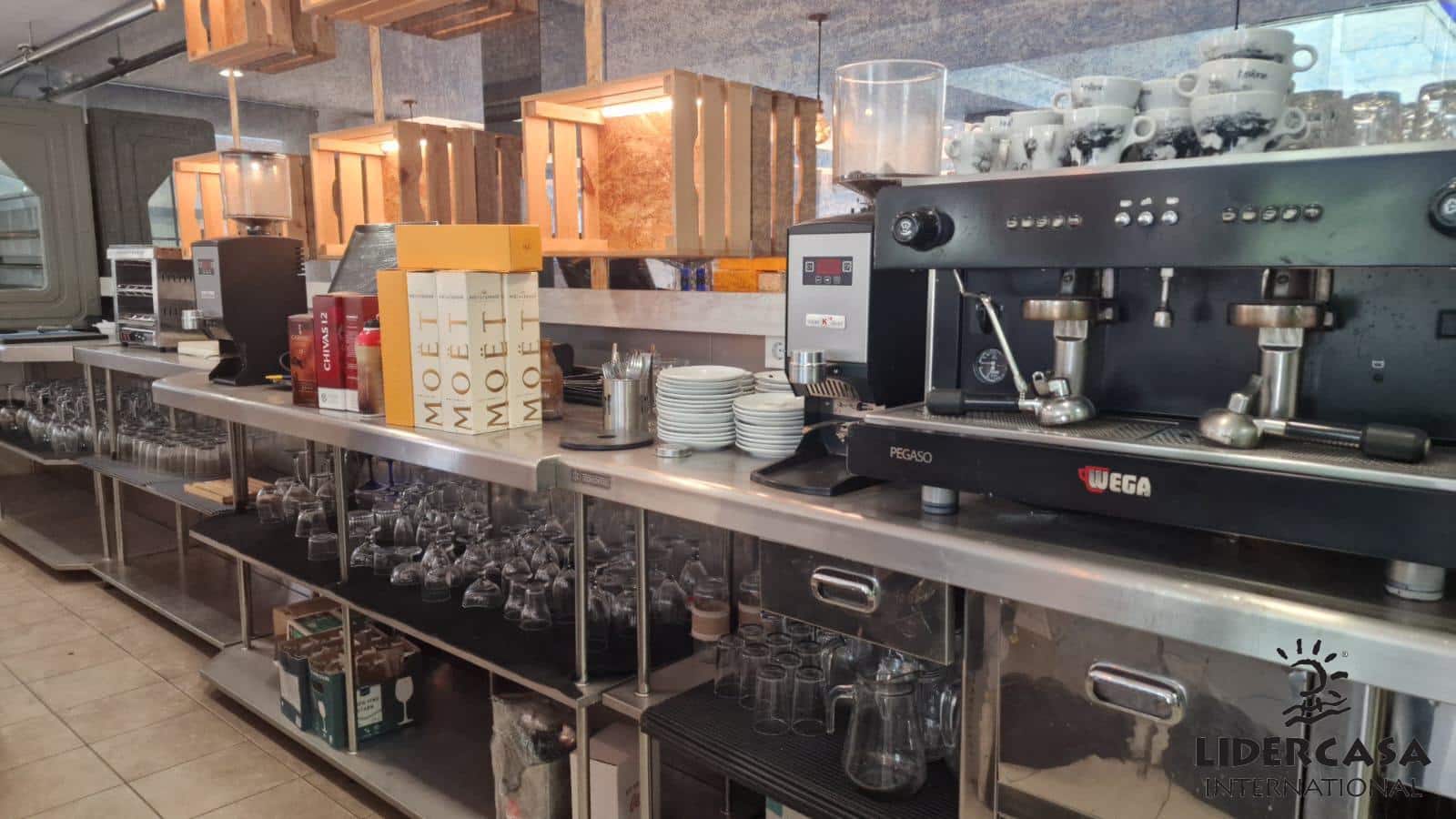 Local Commercial de 3 chambres à louer à El Raal avec garage - 1 500 € (Ref: 9466128)