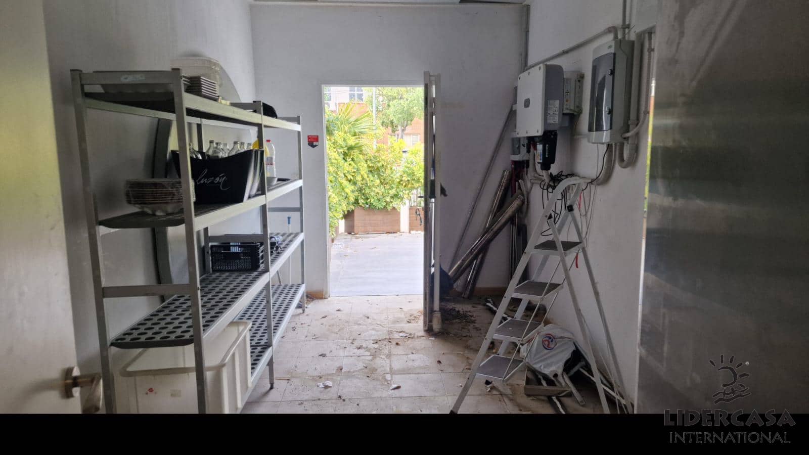 Local Commercial de 3 chambres à louer à El Raal avec garage - 1 500 € (Ref: 9466128)