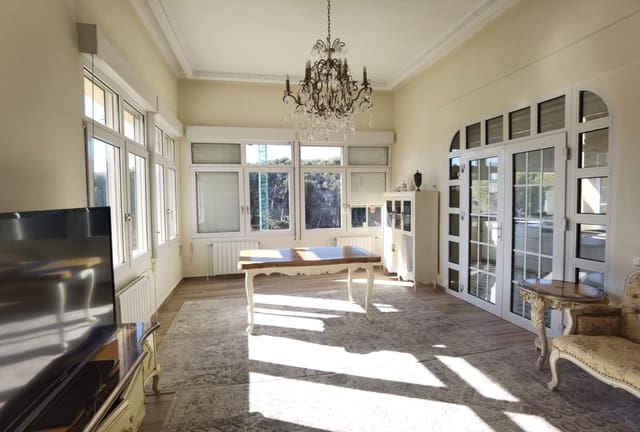 5 quarto Moradia para venda em Dehesa de Campoamor, Orihuela com piscina garagem - 1 200 000 € (Ref: 9466130)