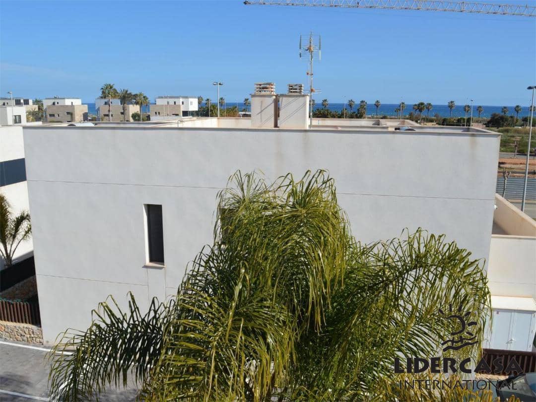 3 Zimmer Reihenhaus zu verkaufen in Pilar de la Horadada mit Pool Garage - 459.000 € (Ref: 9471319)