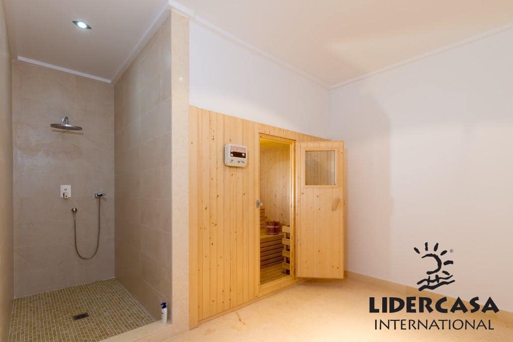 Chalet de 5 habitaciones en Orihuela en venta con piscina garaje - 1.995.000 € (Ref: 9471320)