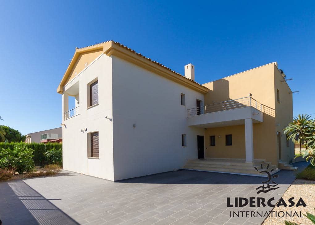 Chalet de 5 habitaciones en Orihuela en venta con piscina garaje - 1.995.000 € (Ref: 9471320)