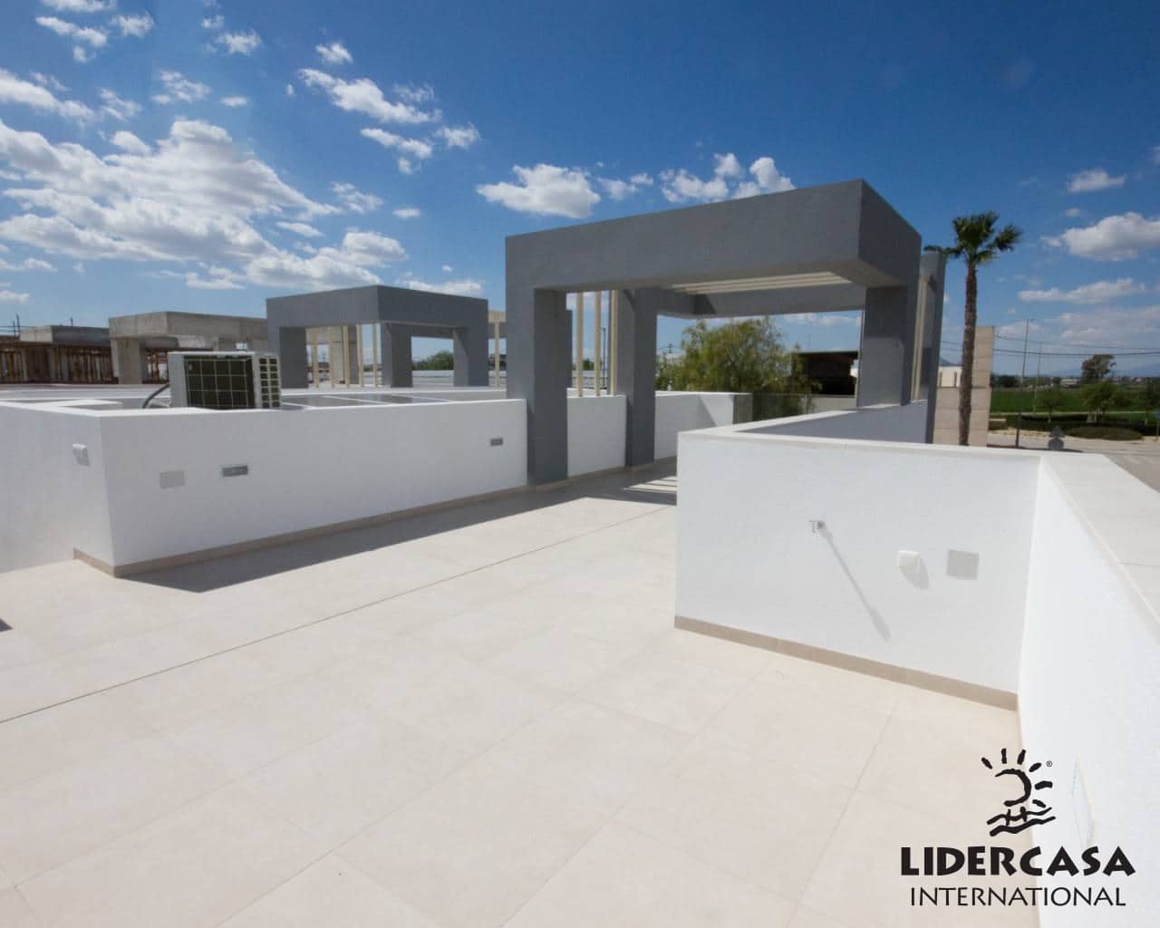 Apartamento de 2 habitaciones en San Fulgencio en venta con piscina - 224.900 € (Ref: 9471321)