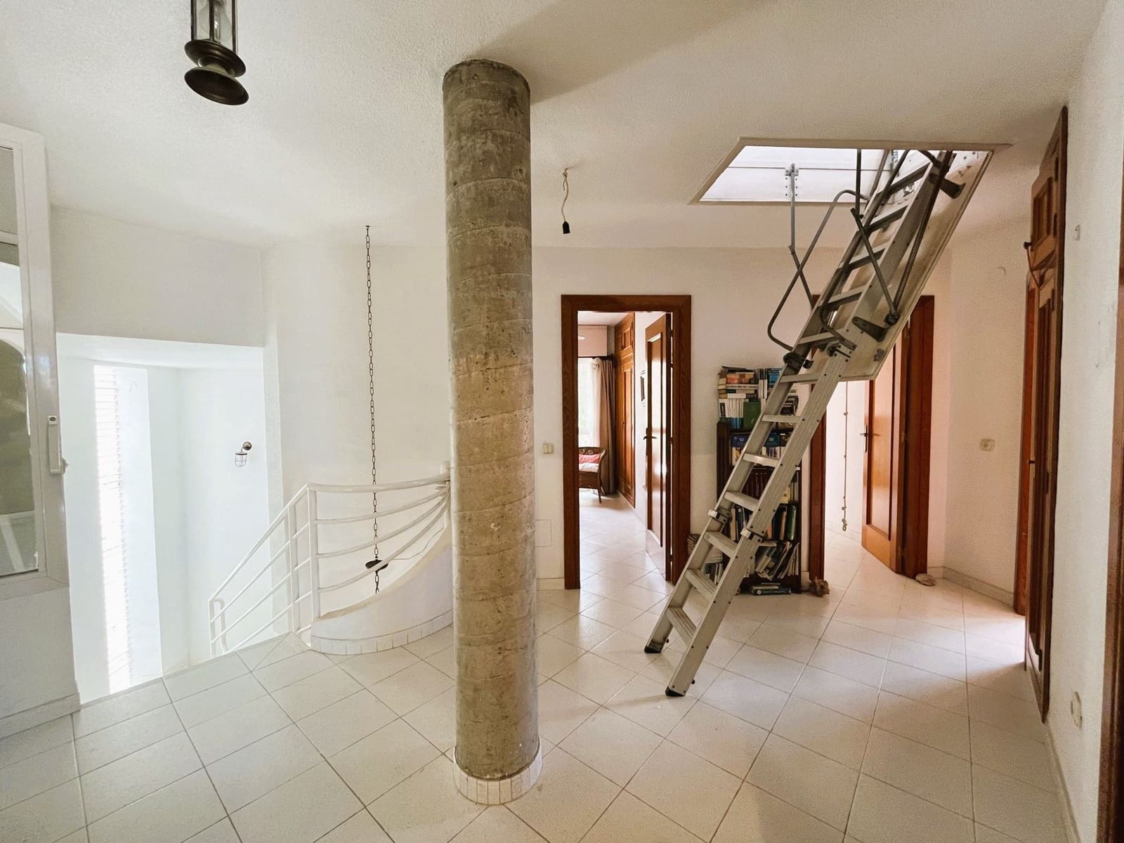 5 slaapkamer Villa te koop in Dehesa de Campoamor met garage - € 890.000 (Ref: 9471327)