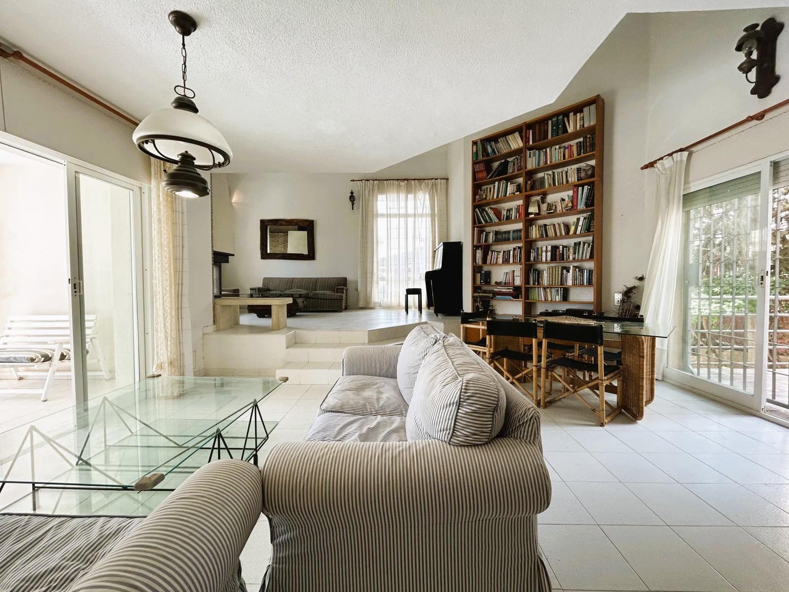 5 slaapkamer Villa te koop in Dehesa de Campoamor met garage - € 890.000 (Ref: 9471327)