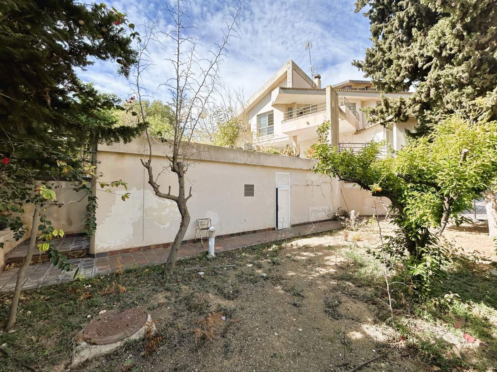 5 slaapkamer Villa te koop in Dehesa de Campoamor met garage - € 890.000 (Ref: 9471327)