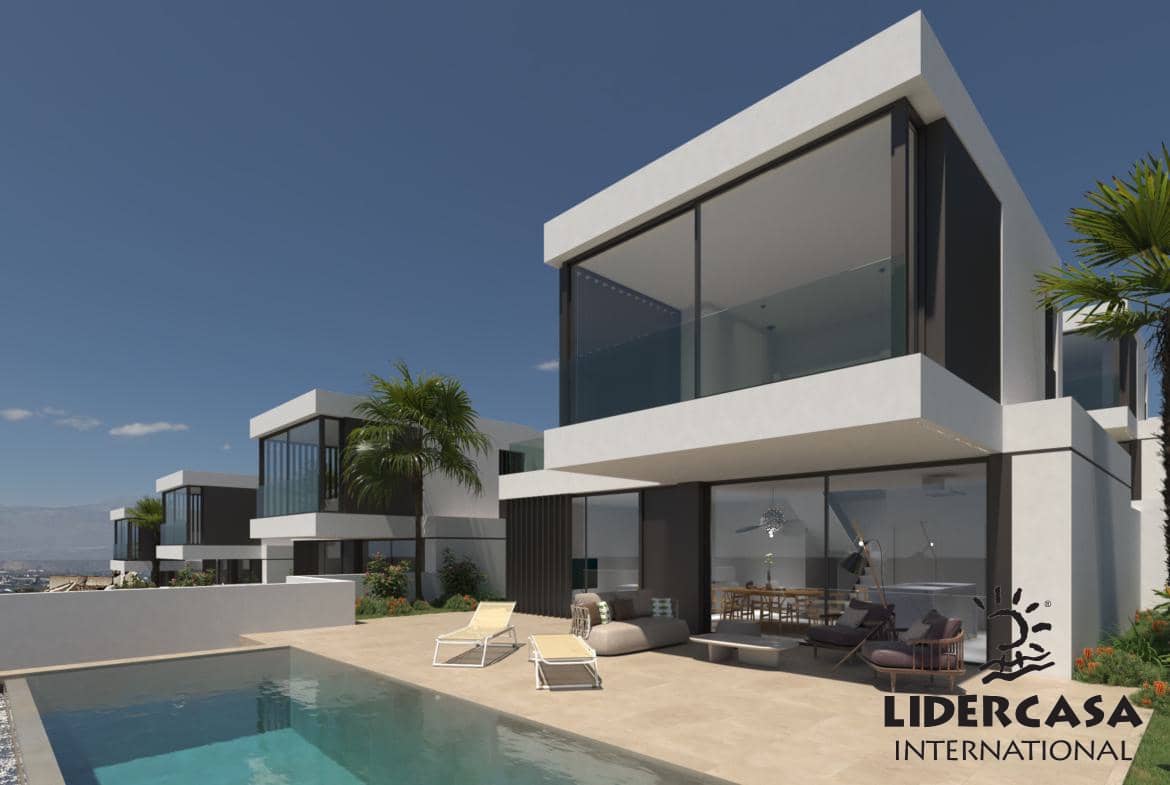 Chalet de 4 habitaciones en Rojales en venta con piscina garaje - 775.000 € (Ref: 9473241)