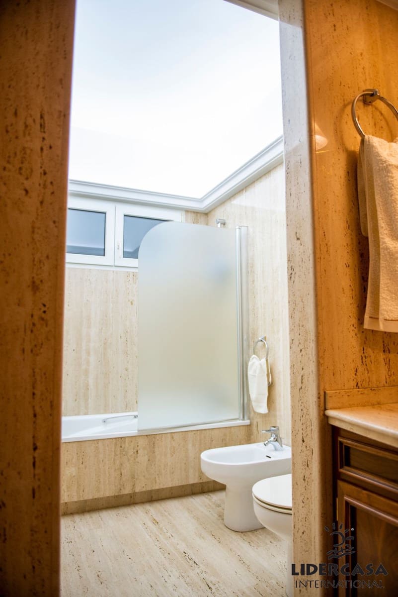 5 makuuhuone Huvila myytävänä paikassa San Pedro del Pinatar mukana uima-altaan 
autotalli - 1 500 000 € (Ref: 9473244)