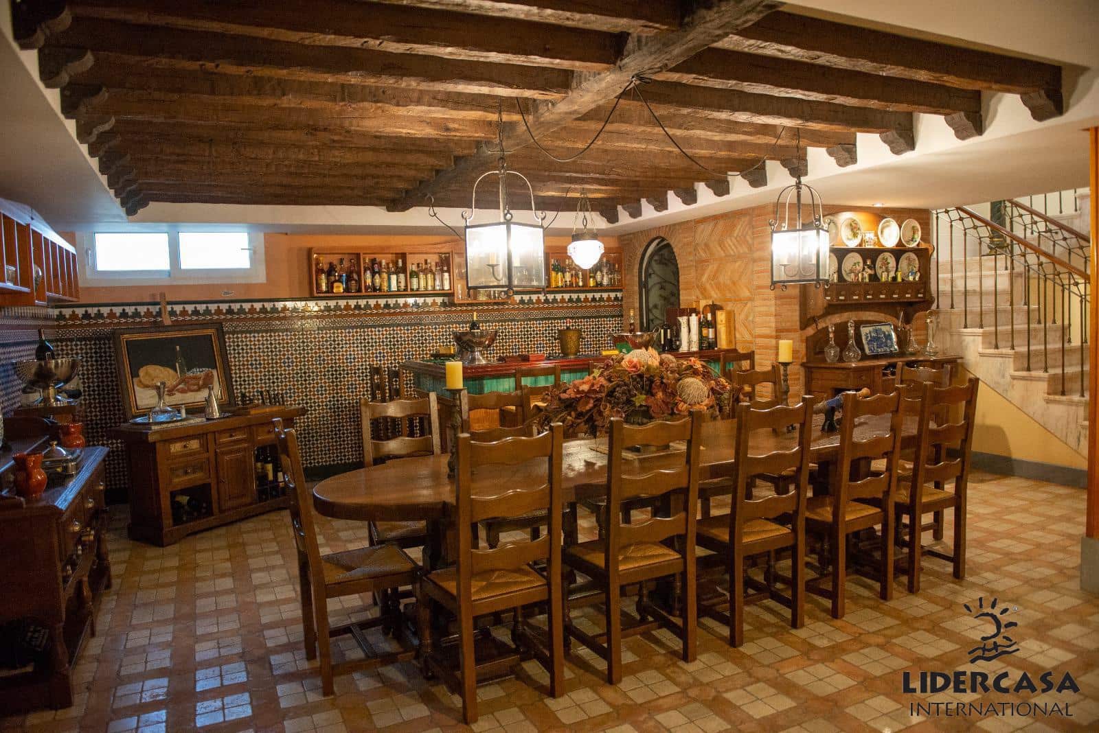 5 makuuhuone Huvila myytävänä paikassa San Pedro del Pinatar mukana uima-altaan 
autotalli - 1 500 000 € (Ref: 9473244)