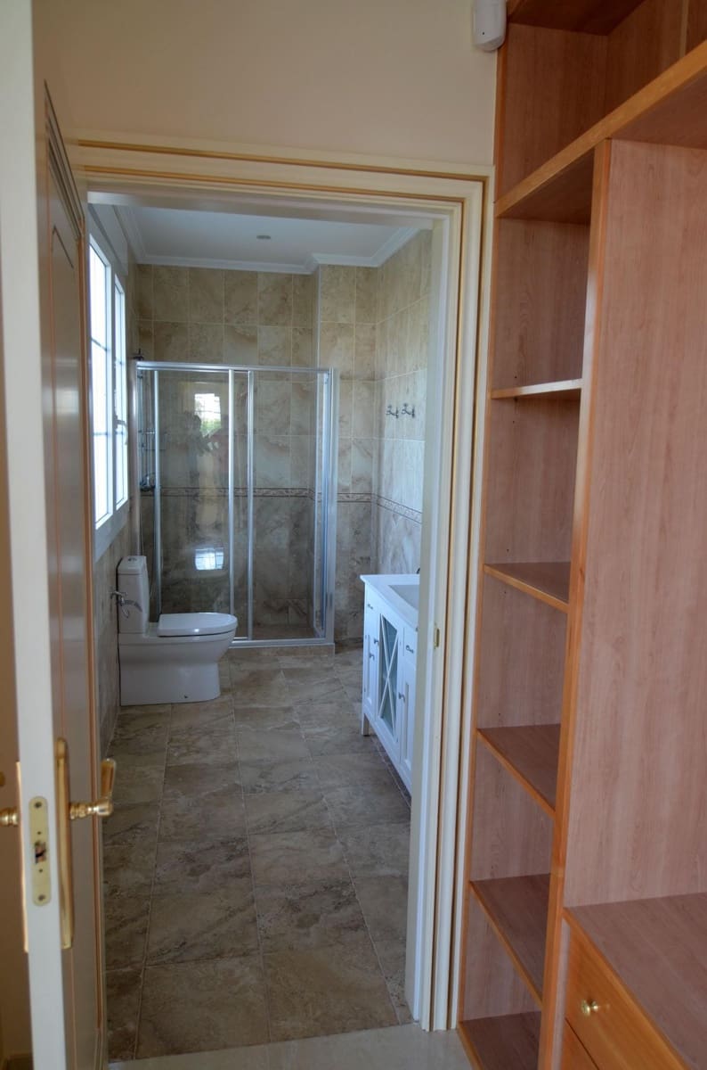 5 Zimmer Villa zu verkaufen in Orihuela mit Pool Garage - 1.700.000 € (Ref: 9473245)