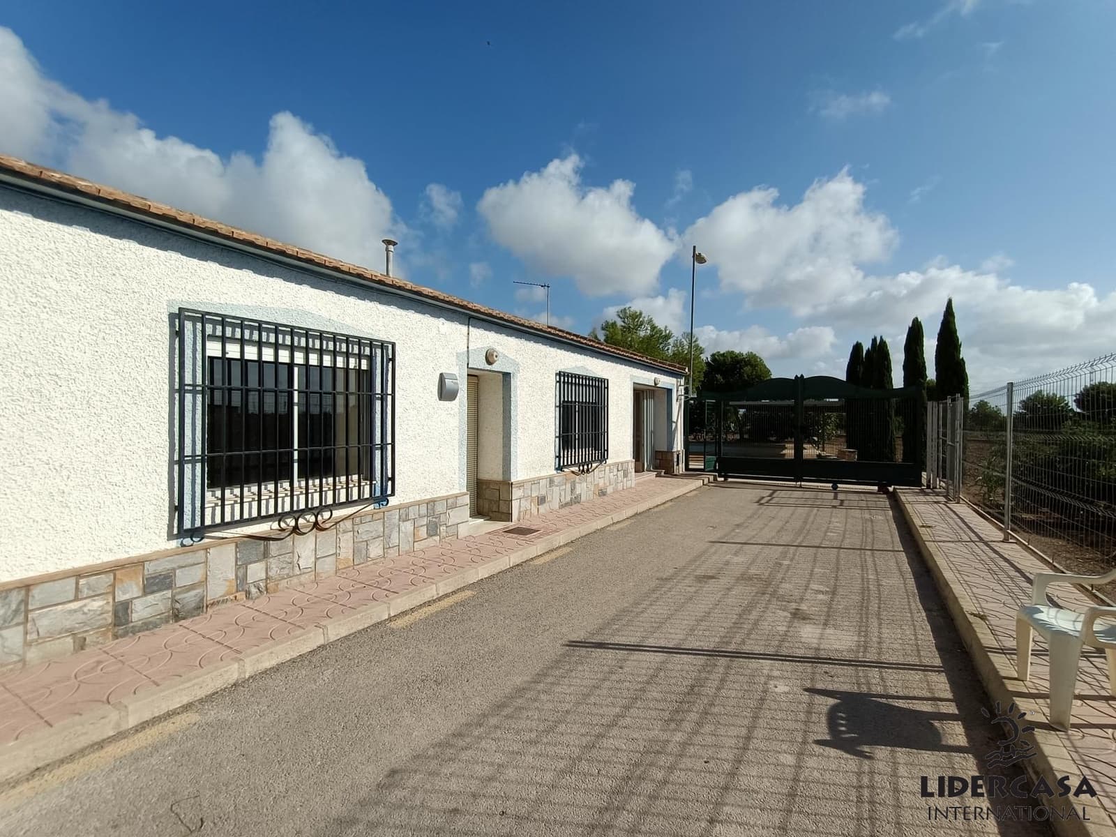 3 soveværelse Finca/Landehus til salg i Los Martinez del Puerto med garage - € 200.000 (Ref: 9473249)