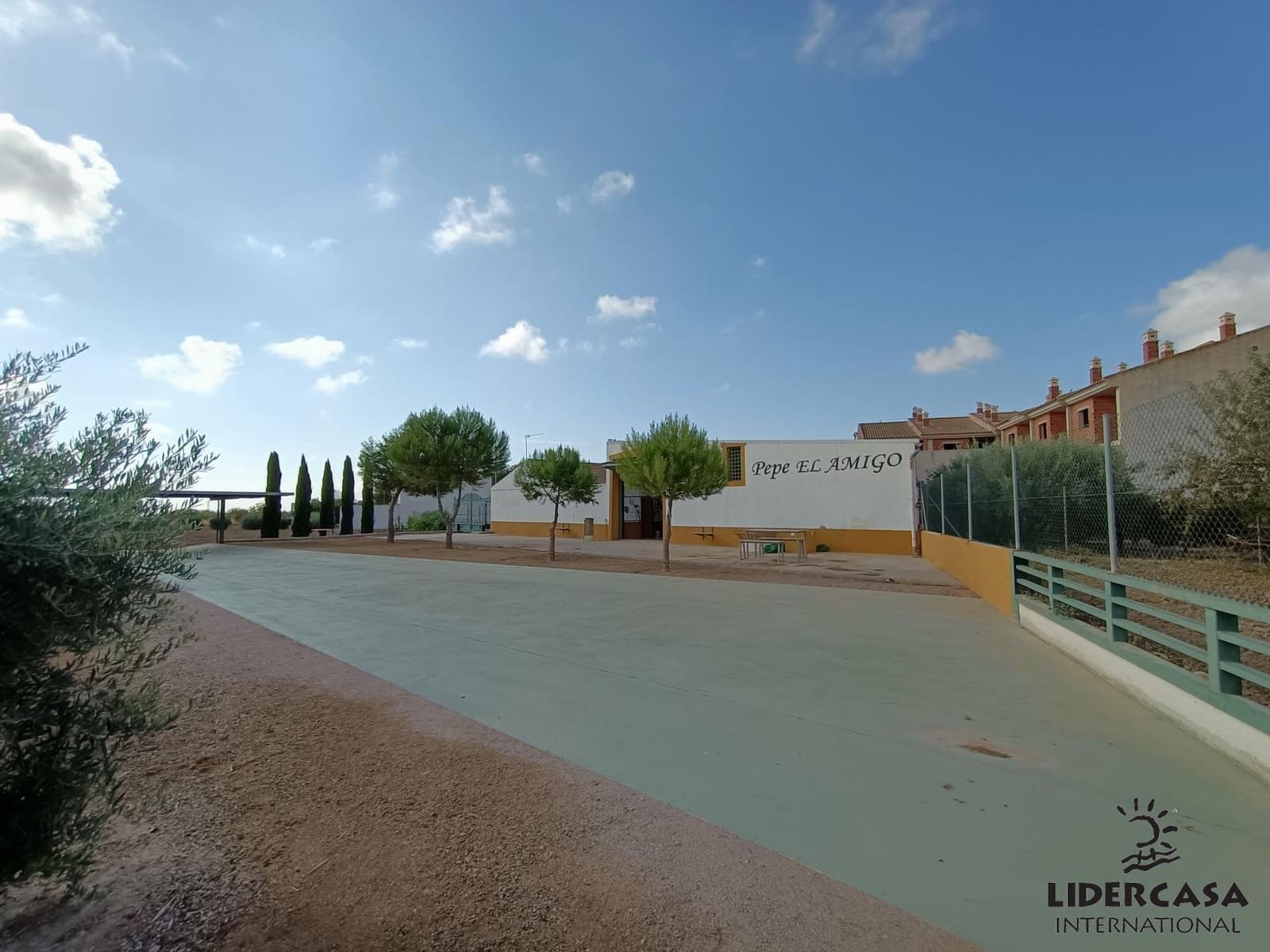 3 soveværelse Finca/Landehus til salg i Los Martinez del Puerto med garage - € 200.000 (Ref: 9473249)