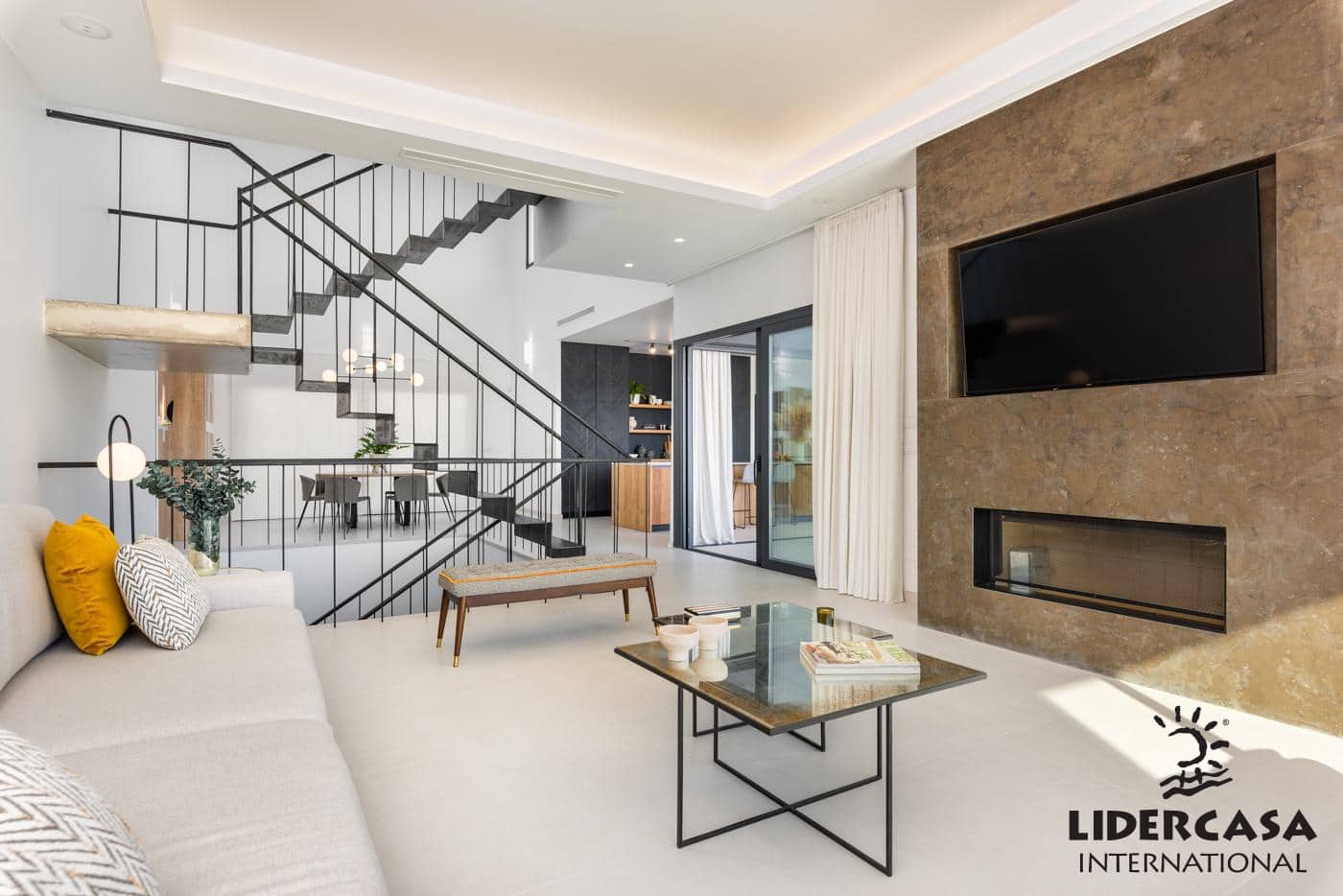 3 soverom Rekkehus til salgs i Dolores med svømmebasseng garasje - € 355 000 (Ref: 9473250)