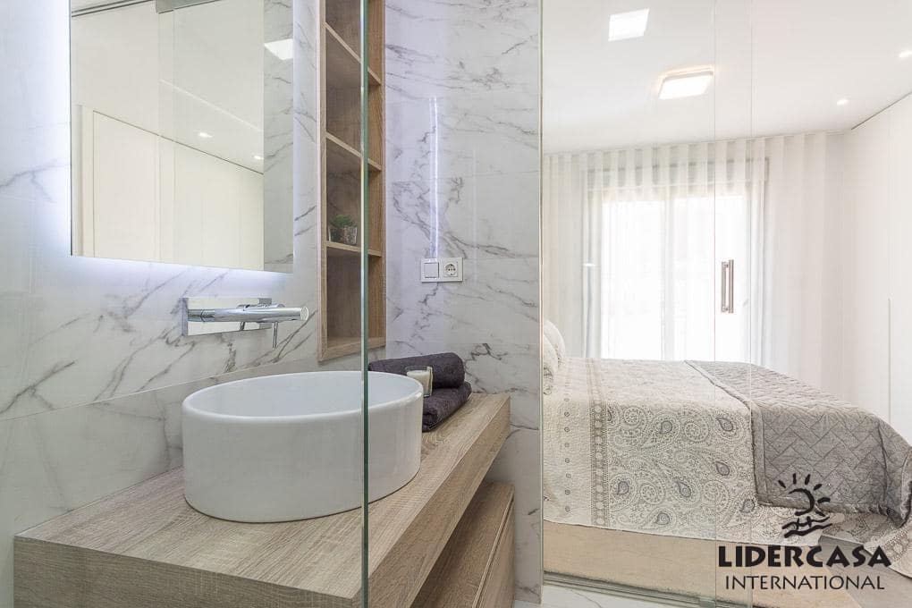 3 sypialnia Mieszkanie na sprzedaż w Torrevieja z basenem - 294 900 € (Ref: 9473251)