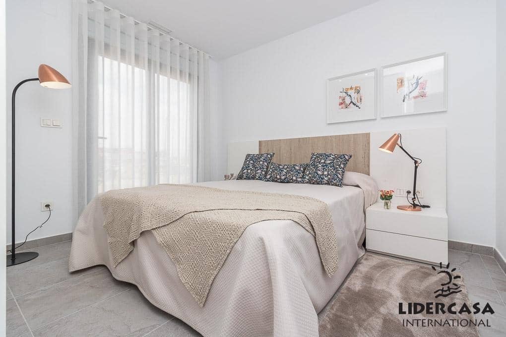 3 sypialnia Mieszkanie na sprzedaż w Torrevieja z basenem - 294 900 € (Ref: 9473251)