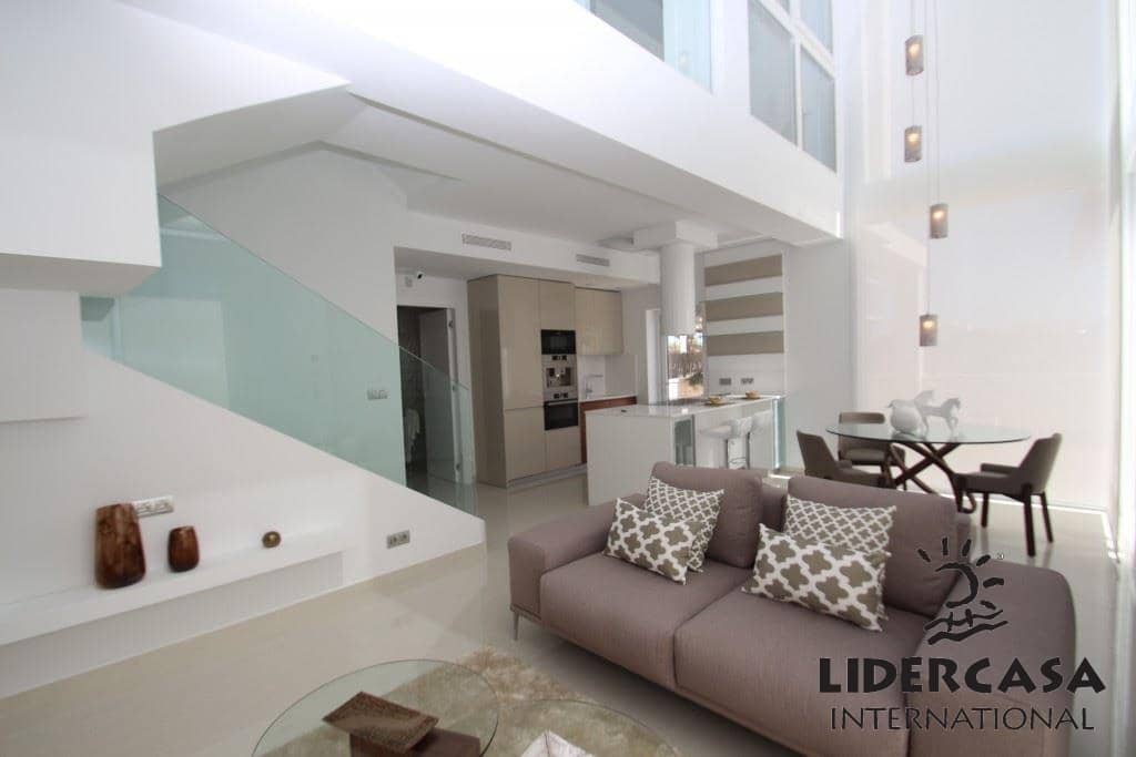 3 quarto Moradia para venda em Playa Honda com piscina garagem - 595 000 € (Ref: 9473253)