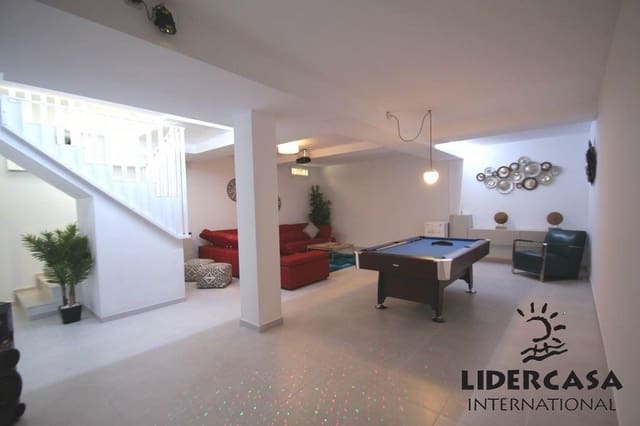 3 makuuhuone Huvila myytävänä paikassa Playa Honda, Cartagena mukana uima-altaan 
autotalli - 595 000 € (Ref: 9473253)