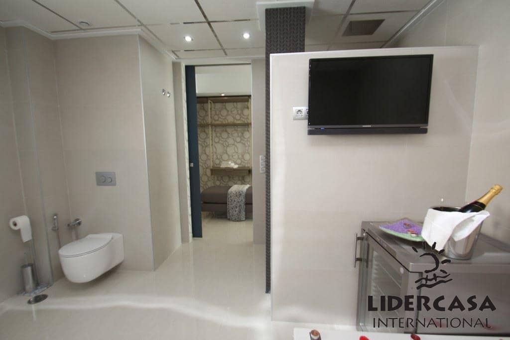 3 quarto Moradia para venda em Playa Honda com piscina garagem - 595 000 € (Ref: 9473253)