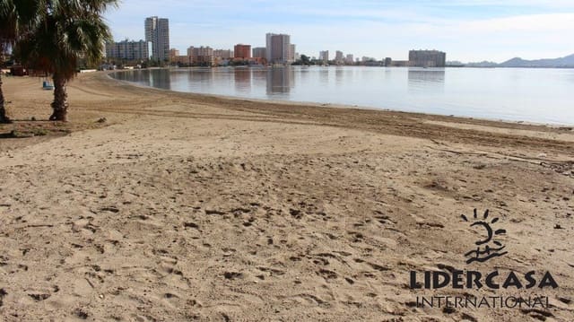 3 makuuhuone Huvila myytävänä paikassa Playa Honda, Cartagena mukana uima-altaan 
autotalli - 595 000 € (Ref: 9473253)