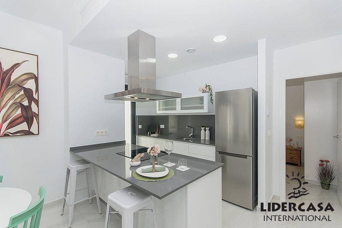 3 makuuhuone Paritalo myytävänä paikassa Orihuela mukana uima-altaan - 329 000 € (Ref: 9473256)