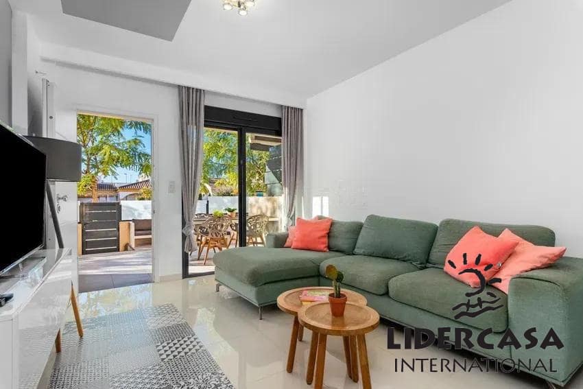 Apartamento para venda em Torre de la Horadada com piscina - 249 000 € (Ref: 9473257)