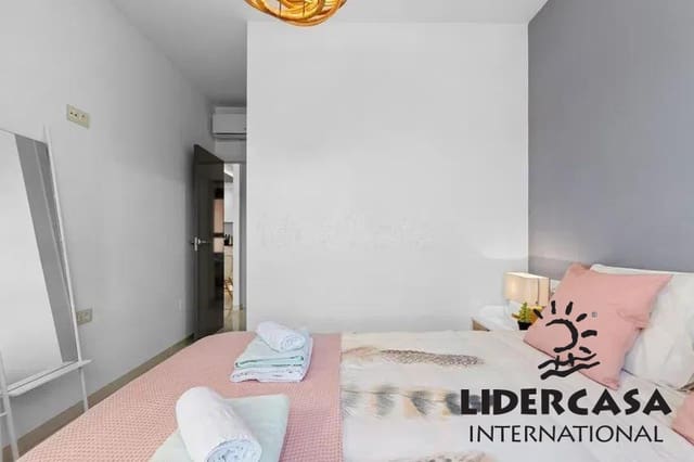 Apartamento para venda em Torre de la Horadada, Pilar de la Horadada com piscina - 249 000 € (Ref: 9473257)