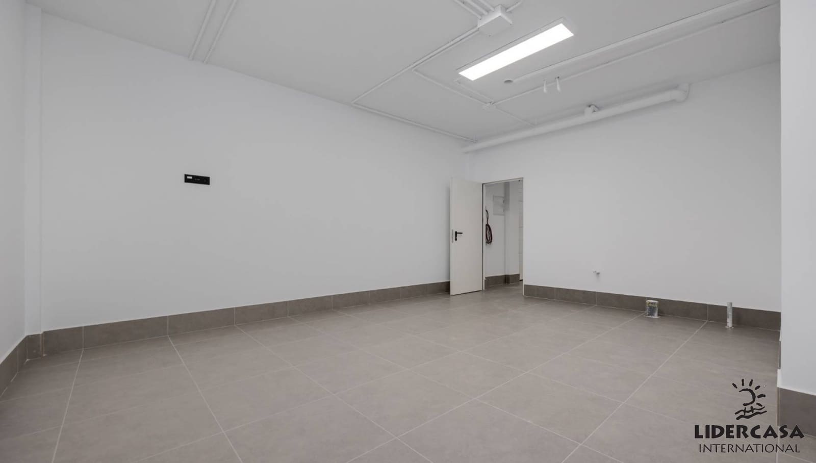 3 soverom Rekkehus til salgs i Torrevieja med svømmebasseng garasje - € 595 000 (Ref: 9473258)