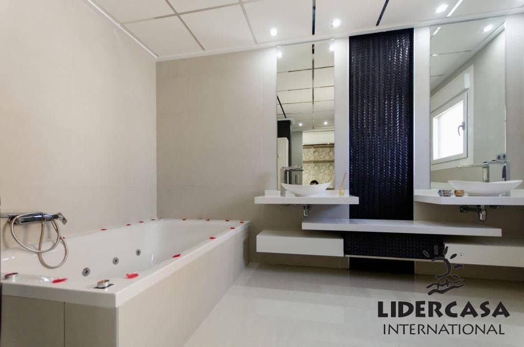 3 sypialnia Willa na sprzedaż w Rojales z basenem garażem - 499 999 € (Ref: 9473262)