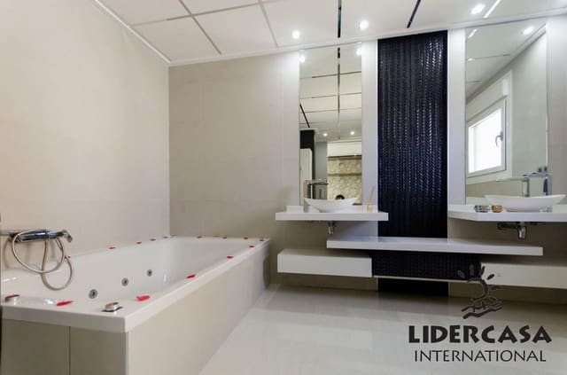 3 sypialnia Willa na sprzedaż w Rojales z basenem garażem - 499 999 € (Ref: 9473262)