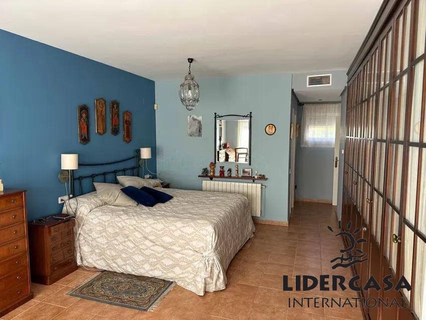 6 quarto Moradia para venda em Churra com piscina garagem - 825 000 € (Ref: 9473268)