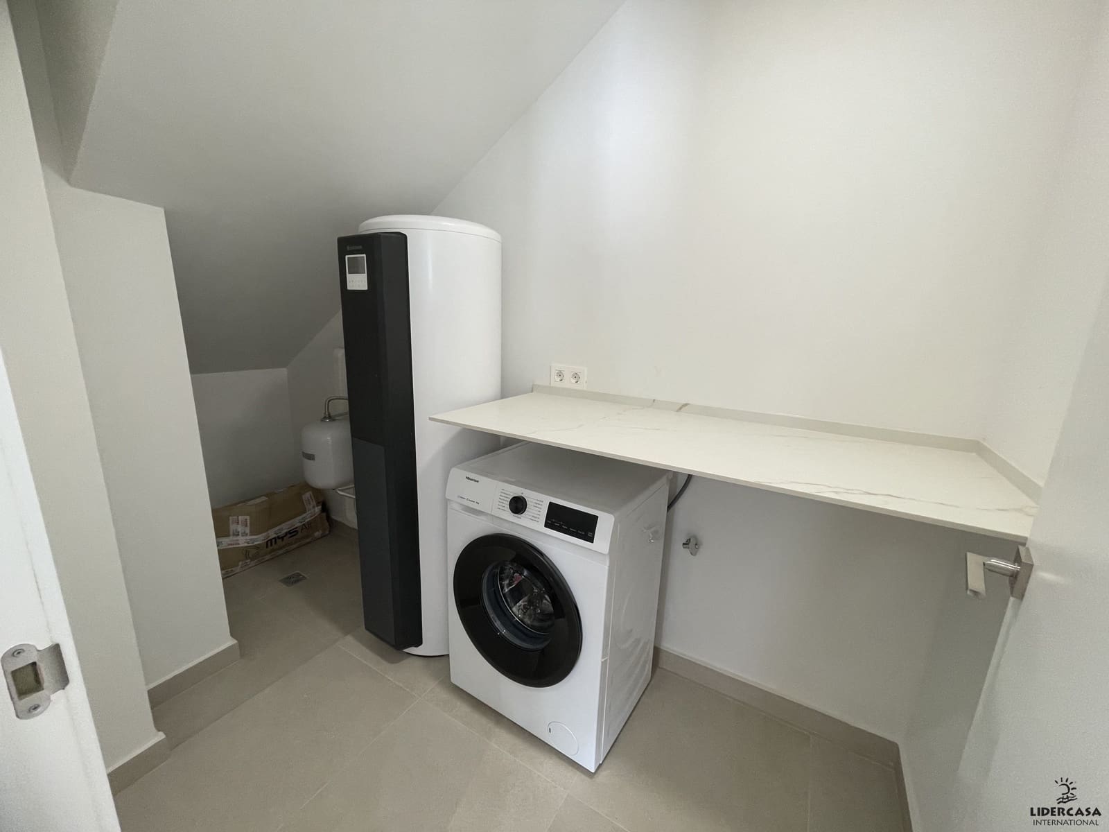 3 soveværelse Rækkehus til salg i Heredades med swimmingpool garage - € 359.900 (Ref: 9534896)