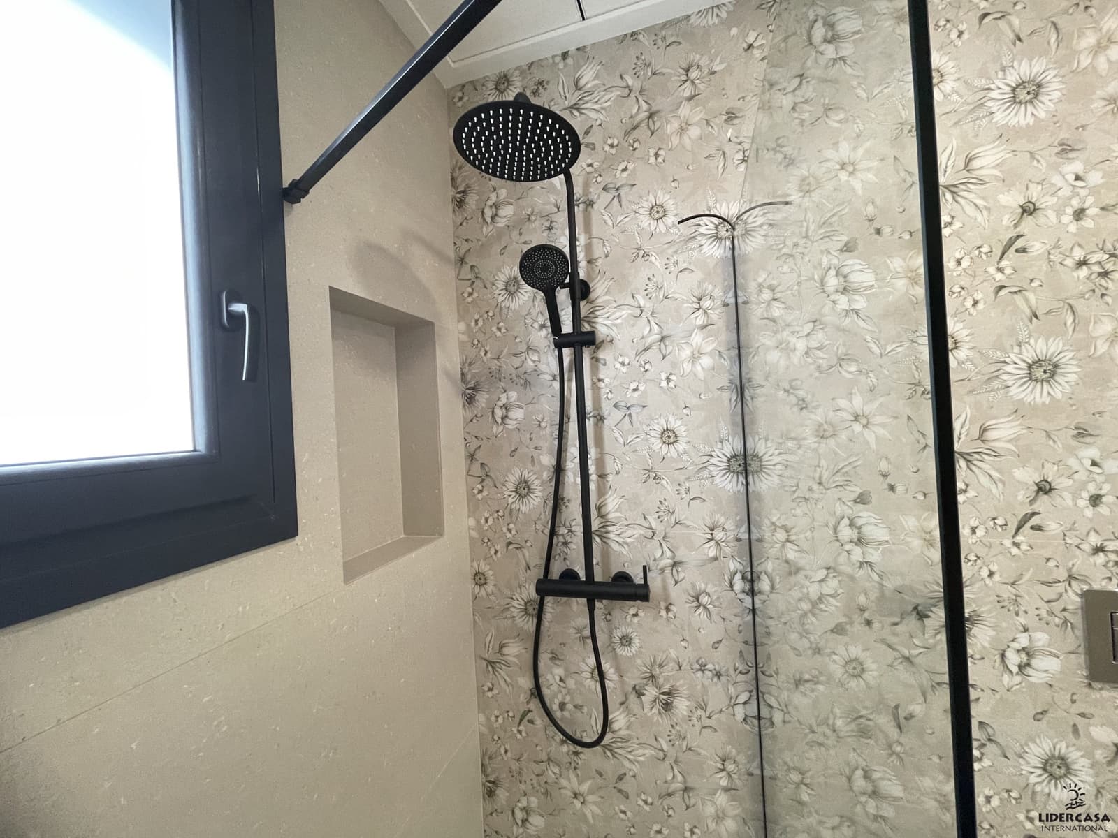 3 soveværelse Rækkehus til salg i Heredades med swimmingpool garage - € 359.900 (Ref: 9534896)