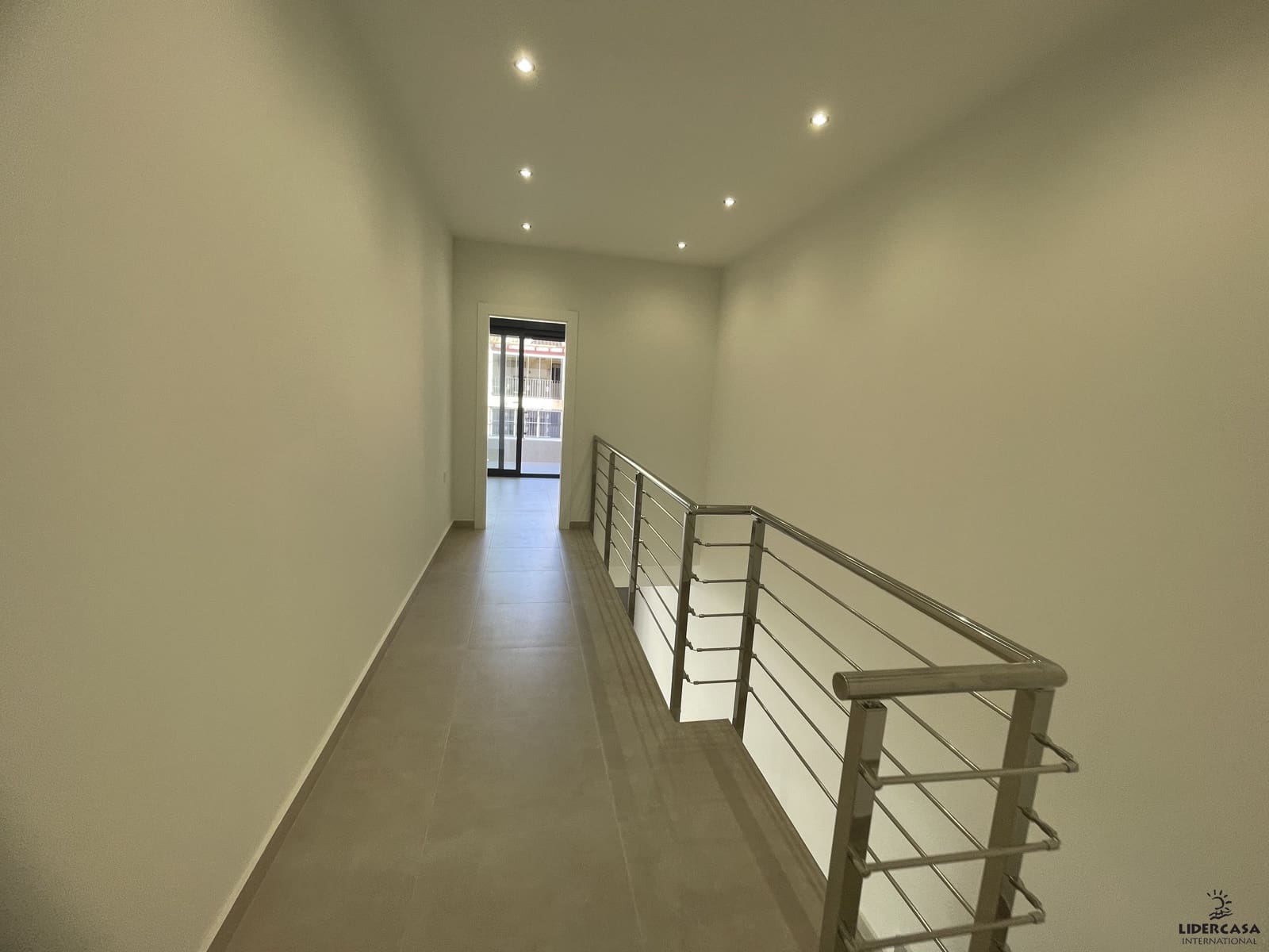 3 soveværelse Rækkehus til salg i Heredades med swimmingpool garage - € 359.900 (Ref: 9534896)