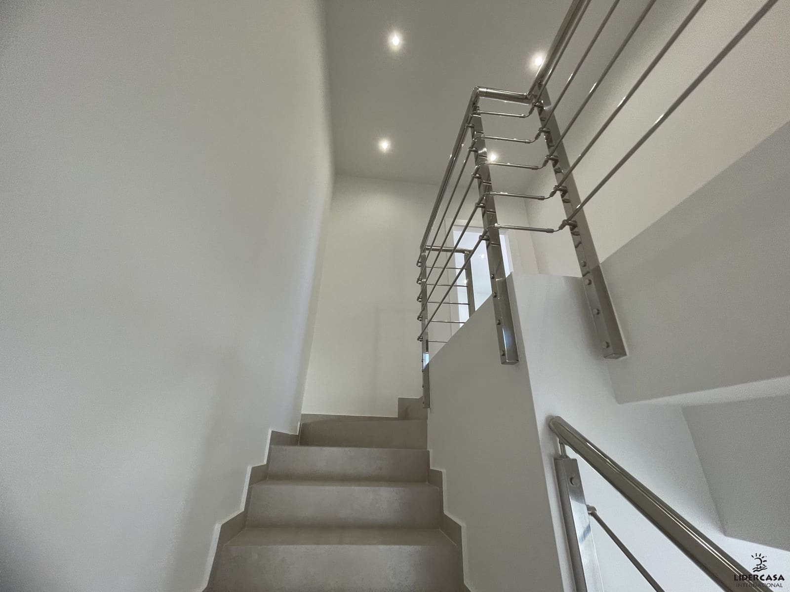 3 soveværelse Rækkehus til salg i Heredades med swimmingpool garage - € 359.900 (Ref: 9534896)