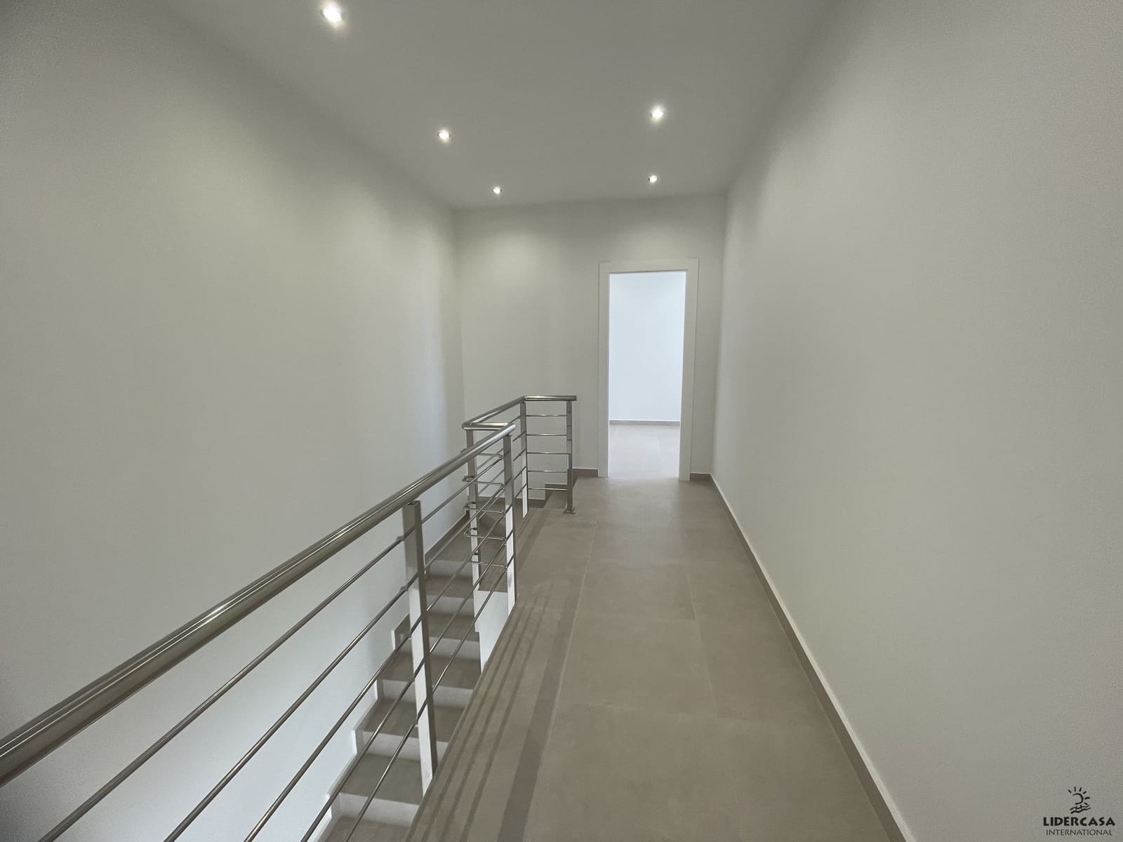 3 soveværelse Rækkehus til salg i Heredades med swimmingpool garage - € 359.900 (Ref: 9534896)