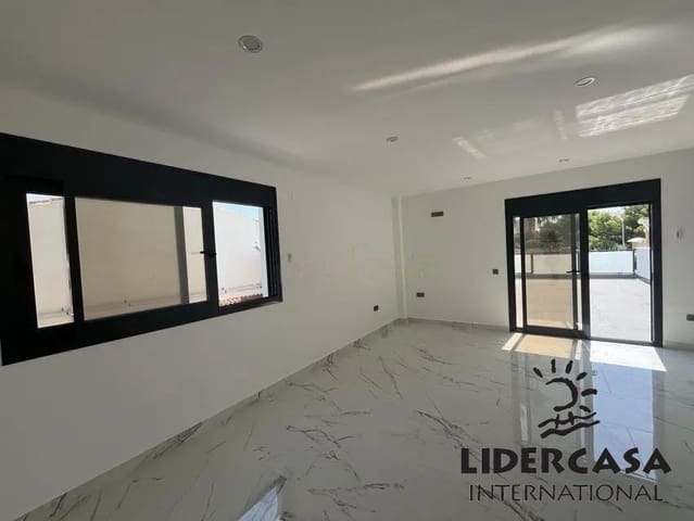 4 quarto Moradia para venda em Dehesa de Campoamor, Orihuela com piscina garagem - 985 000 € (Ref: 9534898)