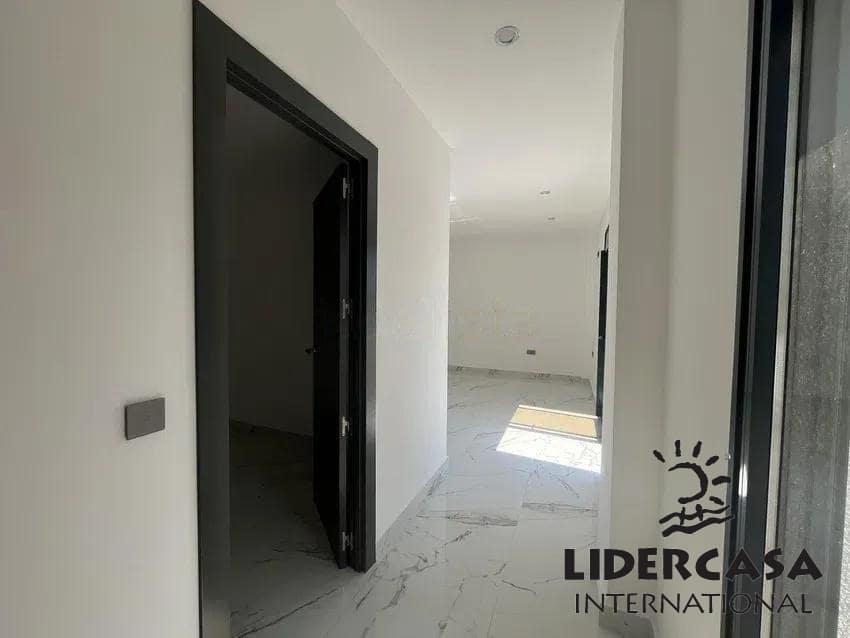 4 quarto Moradia para venda em Dehesa de Campoamor com piscina garagem - 985 000 € (Ref: 9534898)